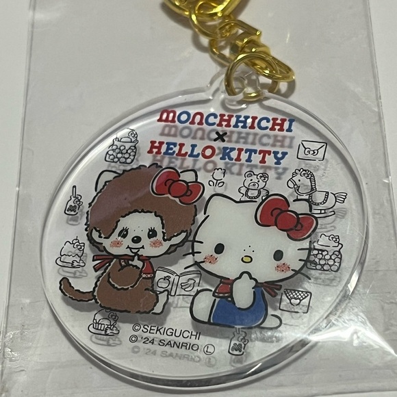 Monchhichi Hello Kitty Acrylic KeyHolder/Bag Charm - Picture 3 of 5